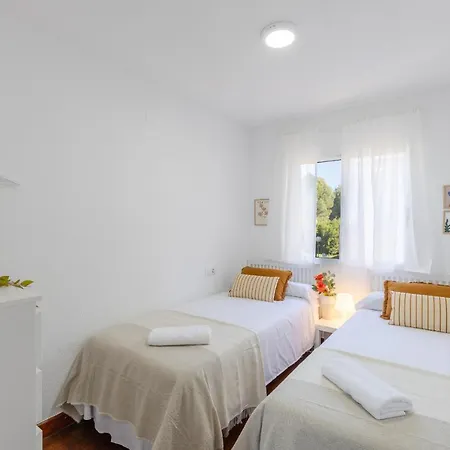 Coral Seashell By Fidalsa Holiday home